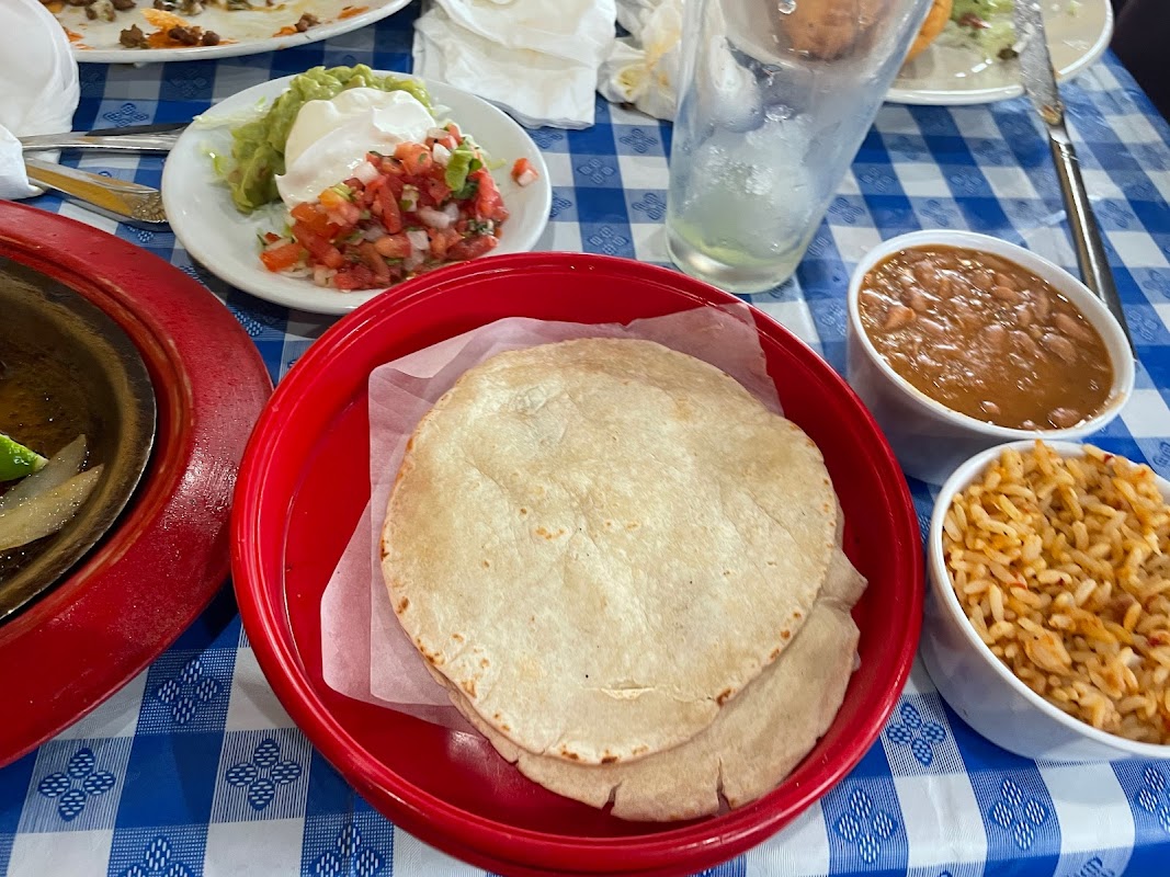 Mari Luna Mexican Grill