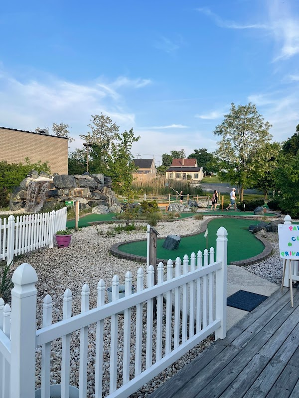 Perry Hall Mini Golf / Snowballs