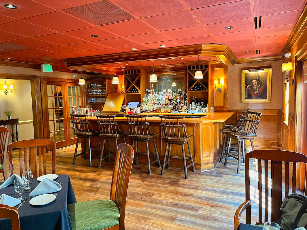 The Manor Tavern