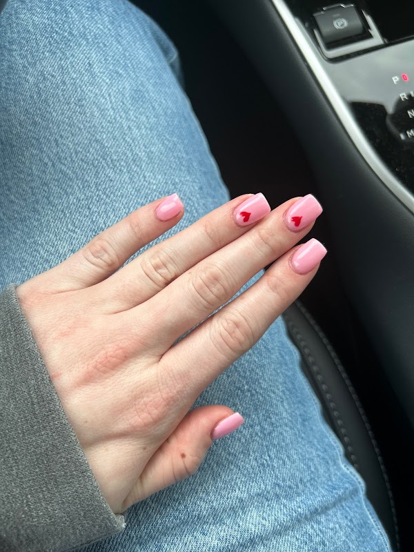 ME Nail & Hair Salon