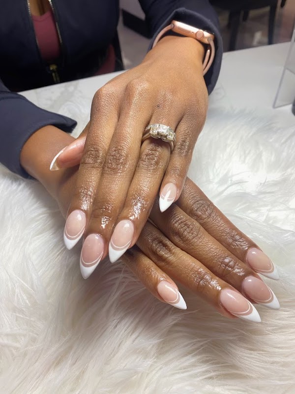 ME Nail & Hair Salon
